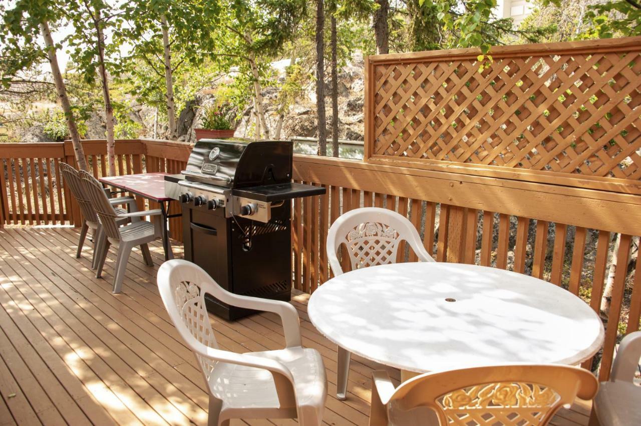 Tiga Bed And Breakfast Yellowknife Ngoại thất bức ảnh
